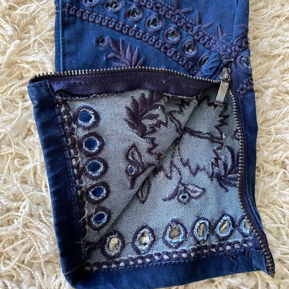 NWT tribal jeans ankle jeggings embroidery, women’s size 8 - Picture 14 of 16